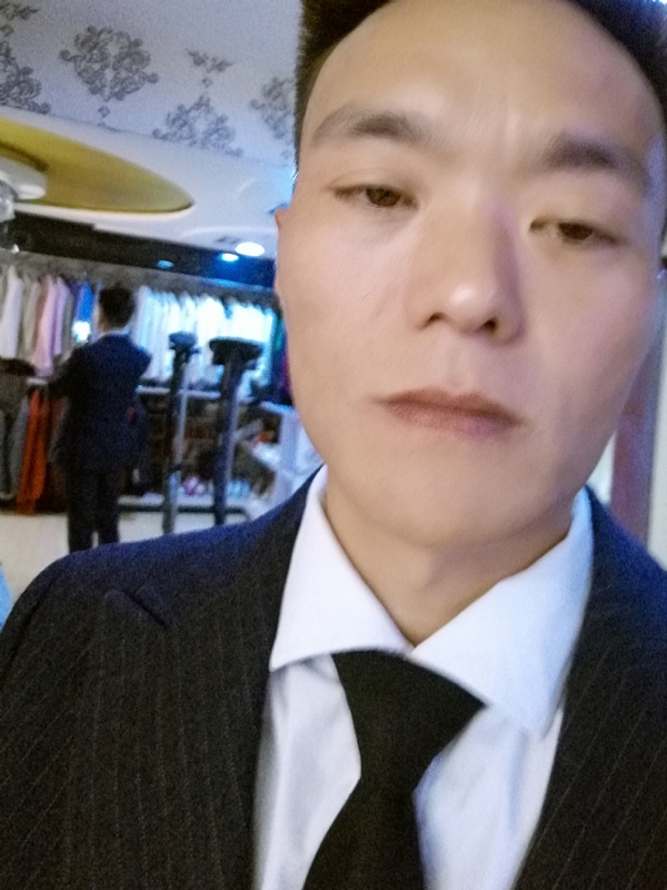 醉酒的蝴蝶的第二张照片--淮北认干亲服务网